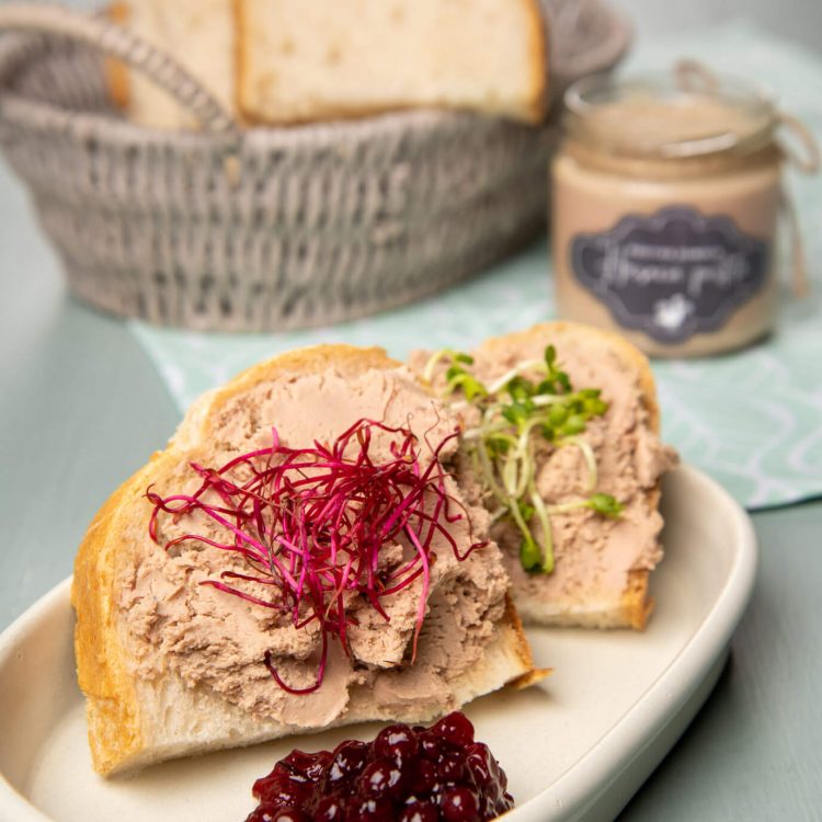 Chlebík s paštétou